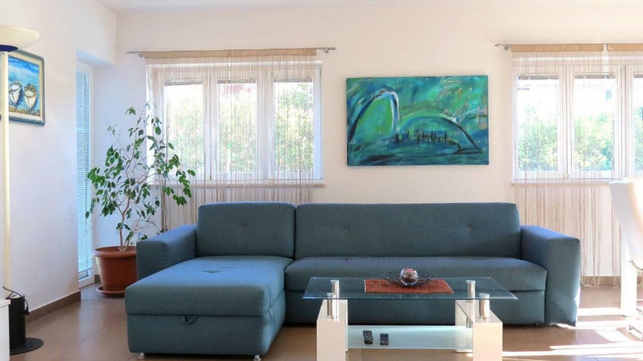 LižnjanHouse Mia公寓 外观 照片