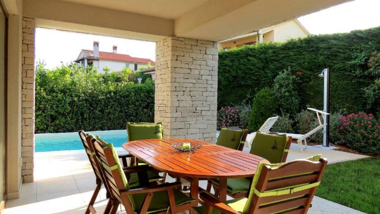 LižnjanHouse Mia公寓 外观 照片